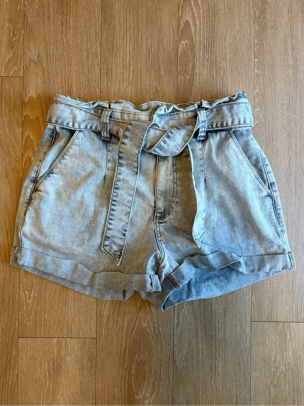 Light Blue Shortie Super High Rise Paperbag Waist Denim Shorts w/ Tie Belt